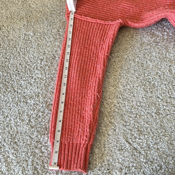 Women’s American Eagle sweater - Picture 10 of 10